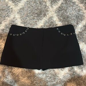 Sylvia Skirt- The Kript